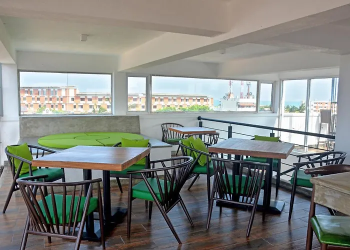 Belmont Boutique Hotel - Free Airport Shuttle Service